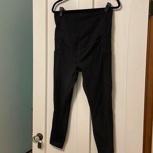 Fabletics high-waisted PureLuxe maternity pocket 7/8 leggings, M
